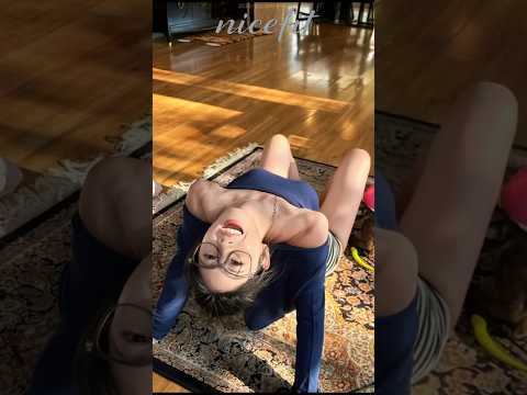 When Her Poses Go Beyond Imagination