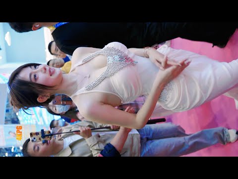 4K 레이싱모델 직캠 2025 青岛国际车展 张君雅 25