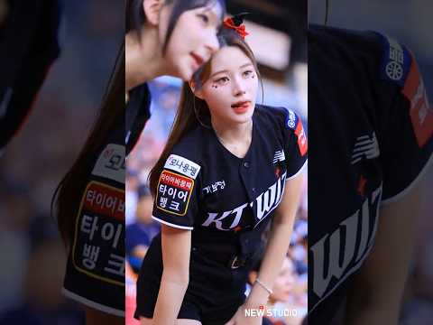" 근본 아웃송 뚜뚜뚜뚜 아웃송 직캠 "