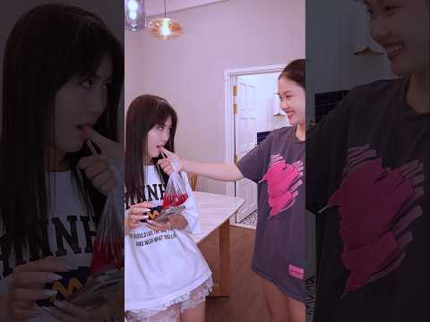 언니를 완벽하게 속였어요 https://bbs.opparadise.com/data/apms/video/youtube/I48d9Uxlcyc.jpg 언니를 완벽하게 속였어요