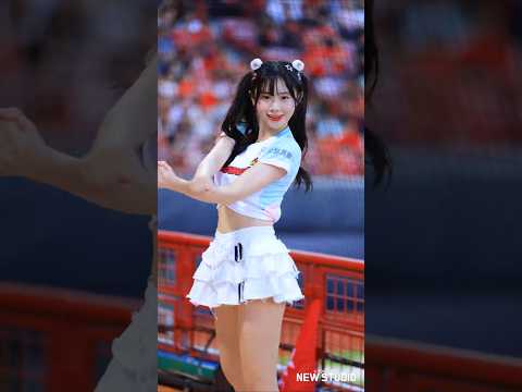 " 귀엽고 섹시한 생명체가 존재하는구나 " 250927 김나연 치어리더 직캠