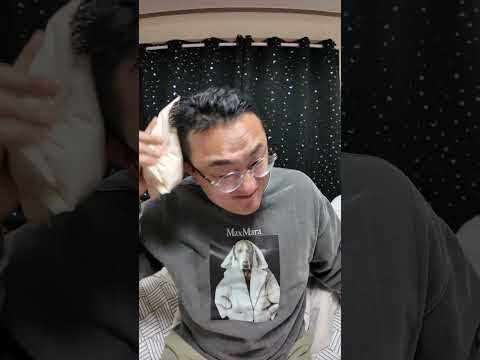 어!? 정전기로 충전이 된다고? https://bbs.opparadise.com/data/apms/video/youtube/QqItHv6XE50.jpg 어!? 정전기로 충전이 된다고?