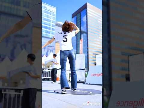 " 역시 육각형 만능캐릭터 "  250905 이금주 치어리더 직캠