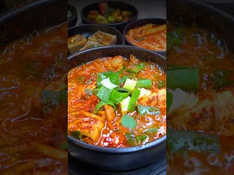 나만 알고 싶은 연예인도 몰래 찾는 노포 닭볶음탕집