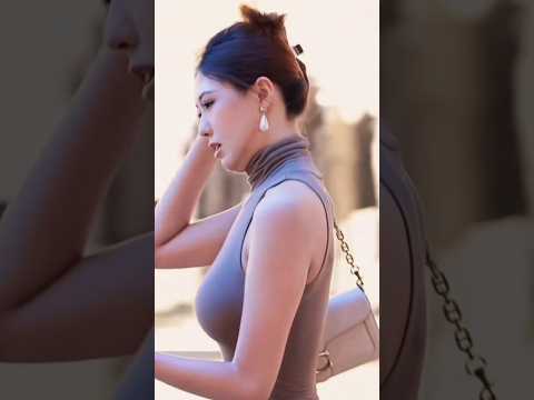 Asian Beauty | Silhouette Walk https://bbs.opparadise.com/data/apms/video/youtube/pfD3-E0Hmj4.jpg Asian Beauty | Silhouette Walk