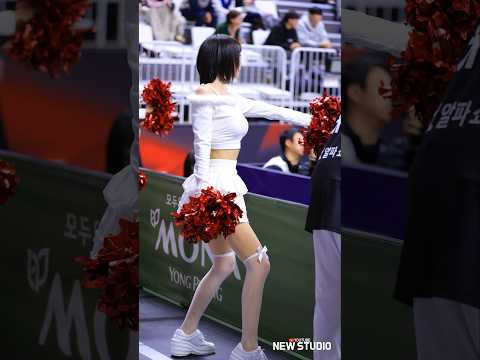 " 하얀천사가 보여주는 피리아웃송 직캠 " https://bbs.opparadise.com/data/apms/video/youtube/tEYh_7jjnow.jpg " 하얀천사가 보여주는 피리아웃송 직캠 "