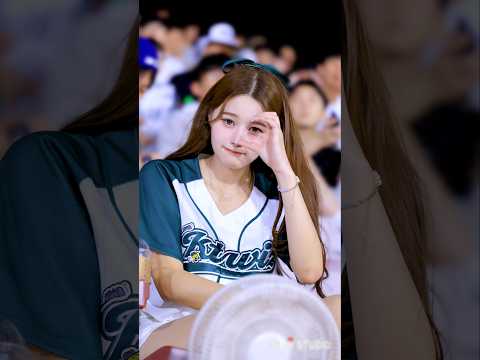 " 다시한번 시켰더니  한다 " 250831 이예빈 치어리더 직캠