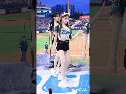 " 스누피데이 와 함께하는 아웃송 " 250829 이예빈 치어리더 직캠