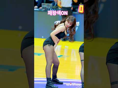 패왕색 패기 보유자 였구나 https://bbs.opparadise.com/data/apms/video/youtube/xksmFDjXKEY.jpg 패왕색 패기 보유자 였구나